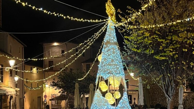 Villaggio natalizio, mostre e spettacoli a Sermoneta